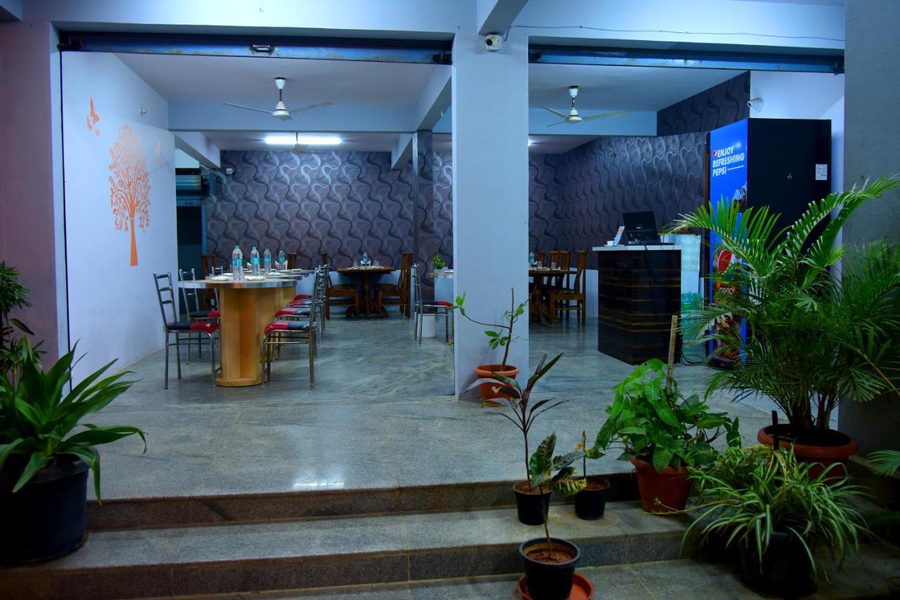 Hotel Housefinch Residency Dod Jala Ngoại thất bức ảnh